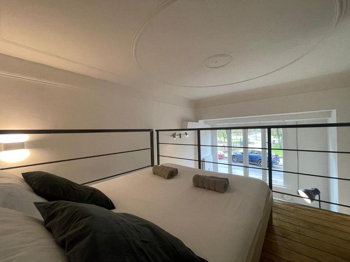 Navigli Design Loft - 7 Stops From Duomo, Ac, Netflix Apartment Mailand