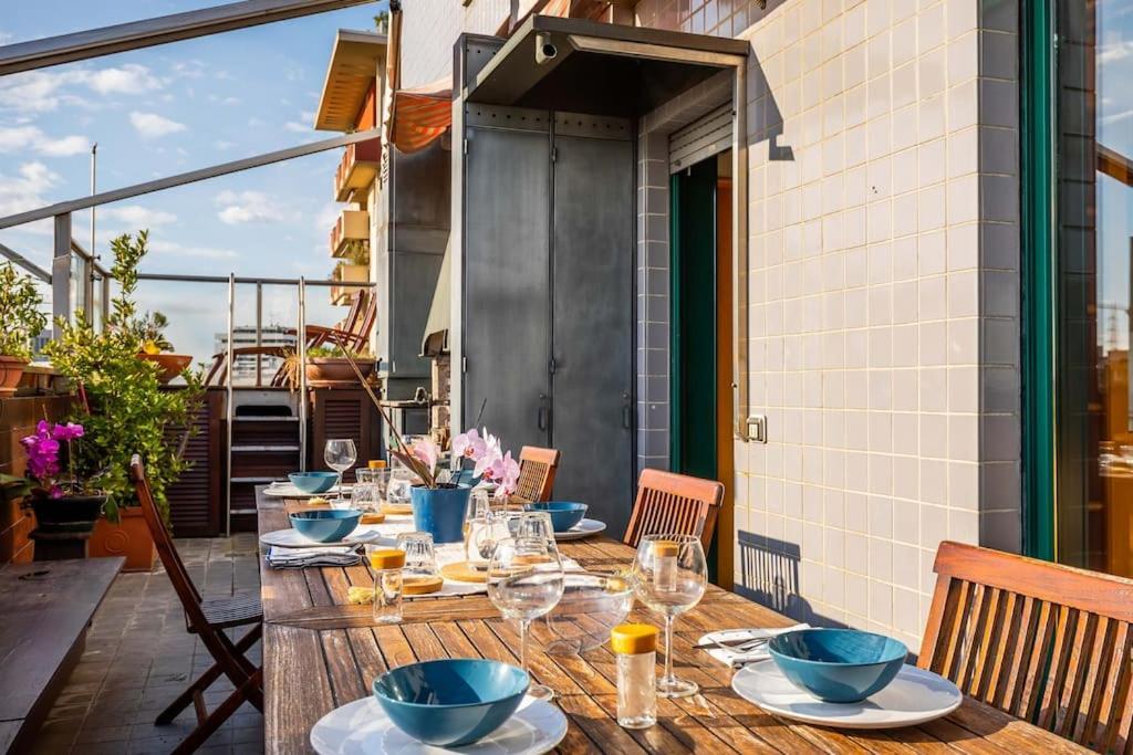 Luxury Penthouse - Sauna, Garage, Office, Terrace Apartment Mailand