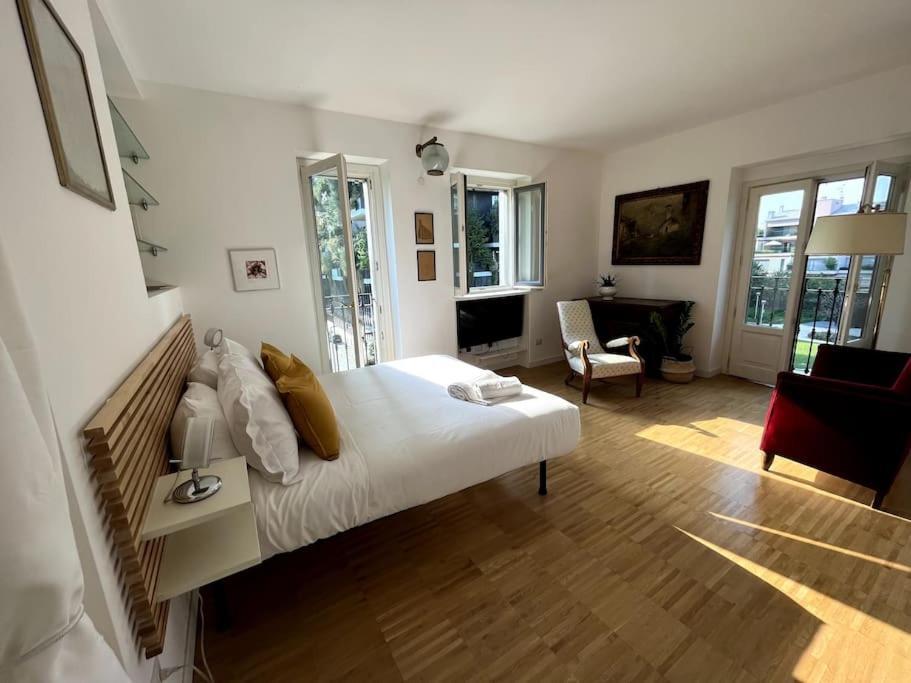 Apartment Sotto Il Bosco Verticale House