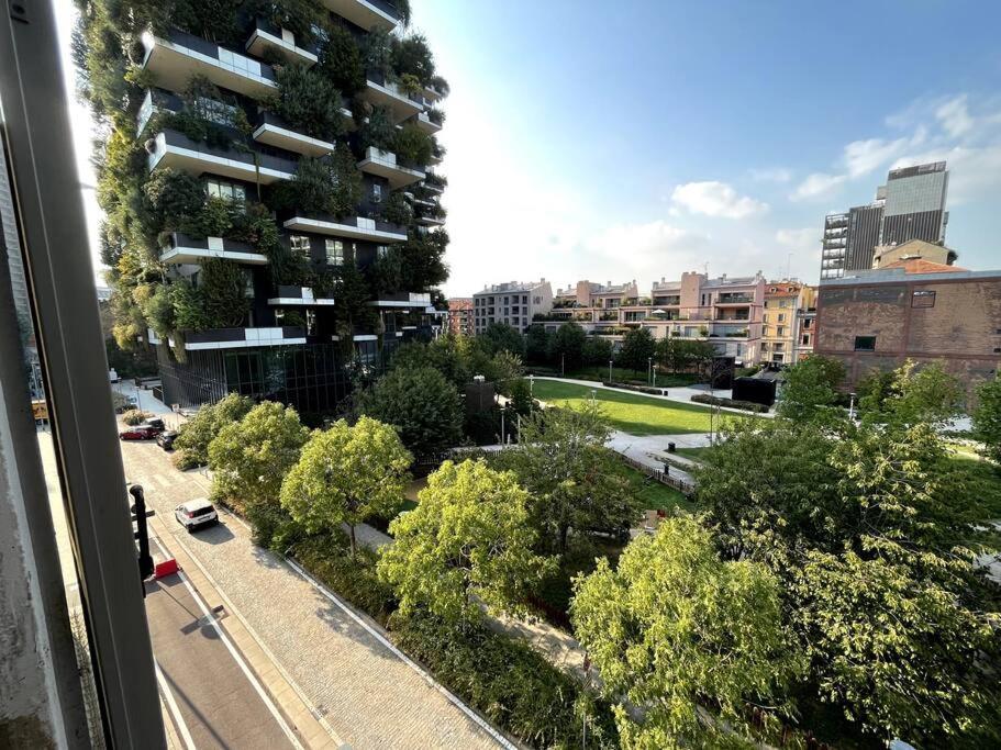 Sotto Il Bosco Verticale House Apartment *