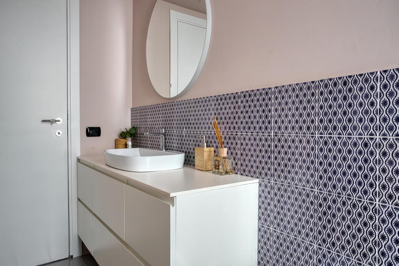 Joivy Lovely Apt, Easy Access To Centre Apartment Milan