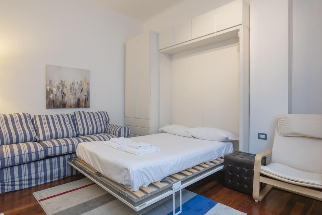 Apartamento Youhosty - Lepetit 3 Milão