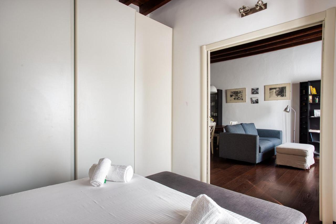 Joivy Tasteful Flat Near Centre Apartment Mailand