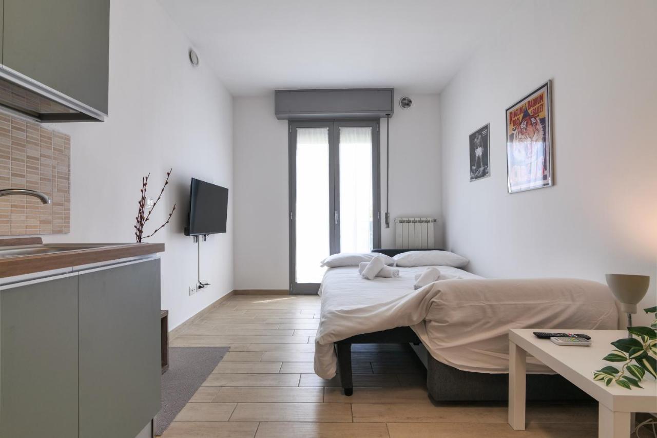 Primopiano - Bonomi Apartment Mailand