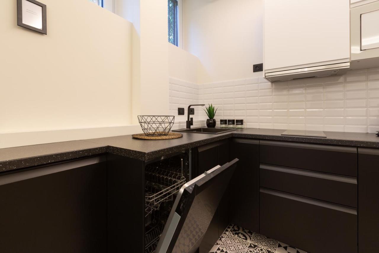 Apartment Pab60 -crescenzago-luxury Blue House