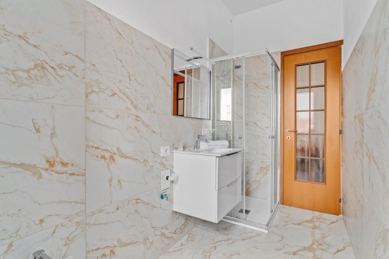 Apartment Fa 333 - Spacious Apartment With Views Of Milan - Mailand