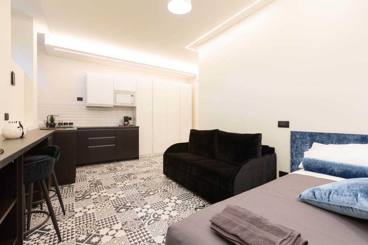 Pab60 -crescenzago-luxury Blue House Apartment