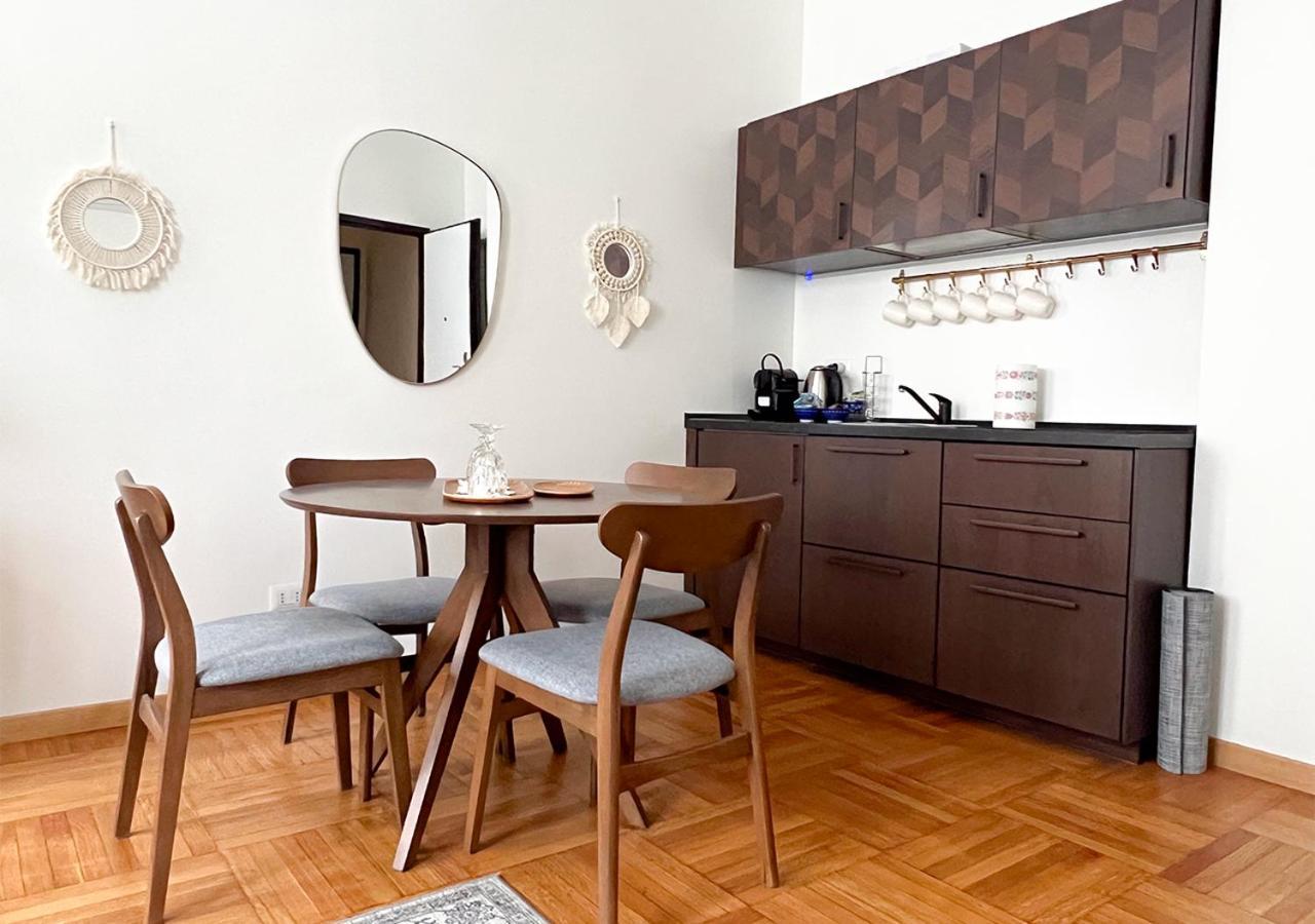 Apartment Cozy Duomo - Elegant & Quiet, 300m From Cathedral Mailand