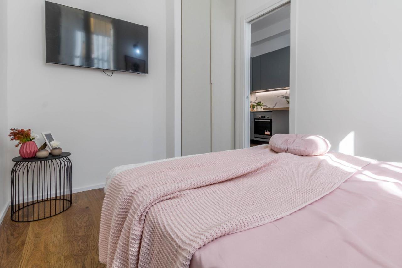 Duomo Heartbeat Studio - Via Disciplini * Milan