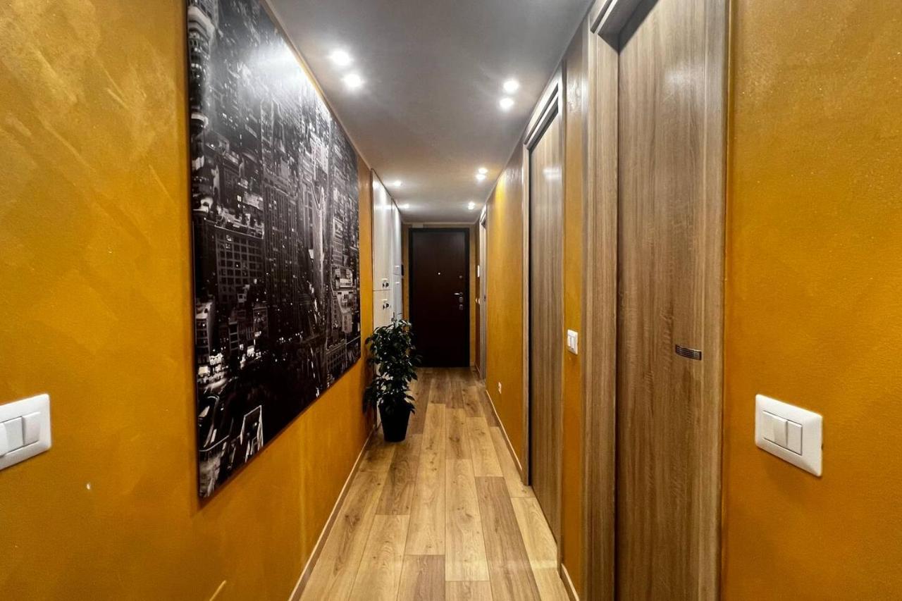 Prestigioso Trilocale Sui Navigli Con A/c & Wi-fi * Milão