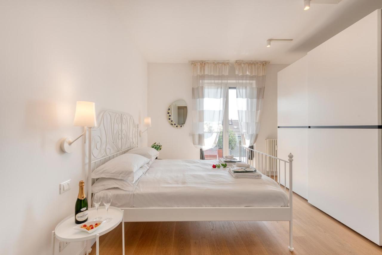 Ferrucci, 10 - Elegante Oasi Urbana A Apartamento Milão