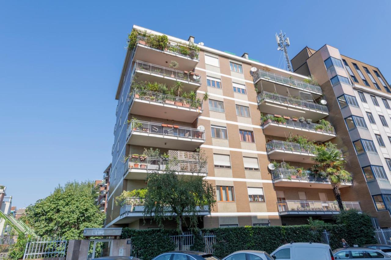 Apartamento Ferrucci, 10 - Elegante Oasi Urbana A Milão