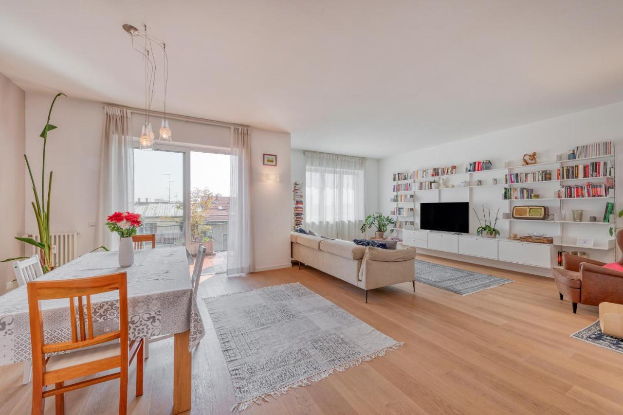 Ferrucci, 10 - Elegante Oasi Urbana A Apartamento