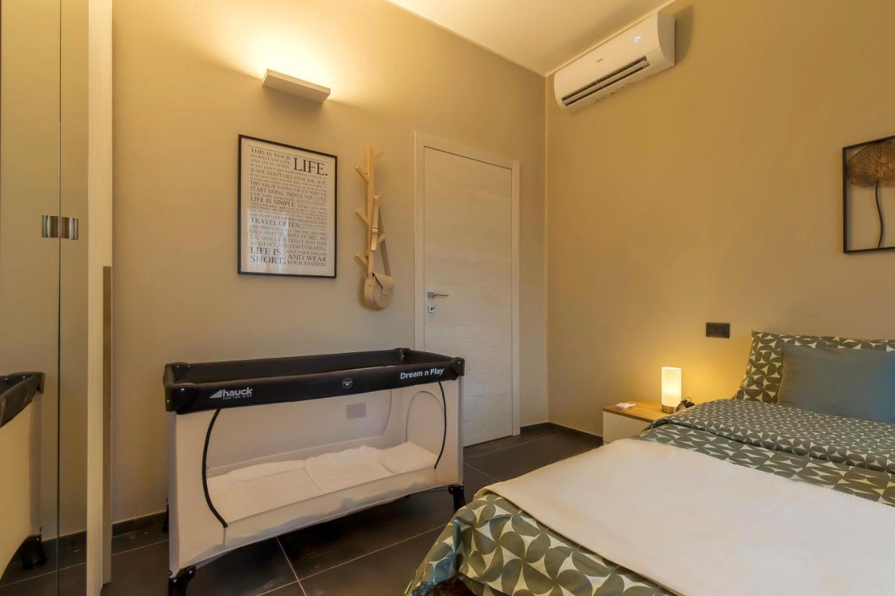 Modern & Bright 2 Bedroom Flat 50m From M4 Stop Apartamento *