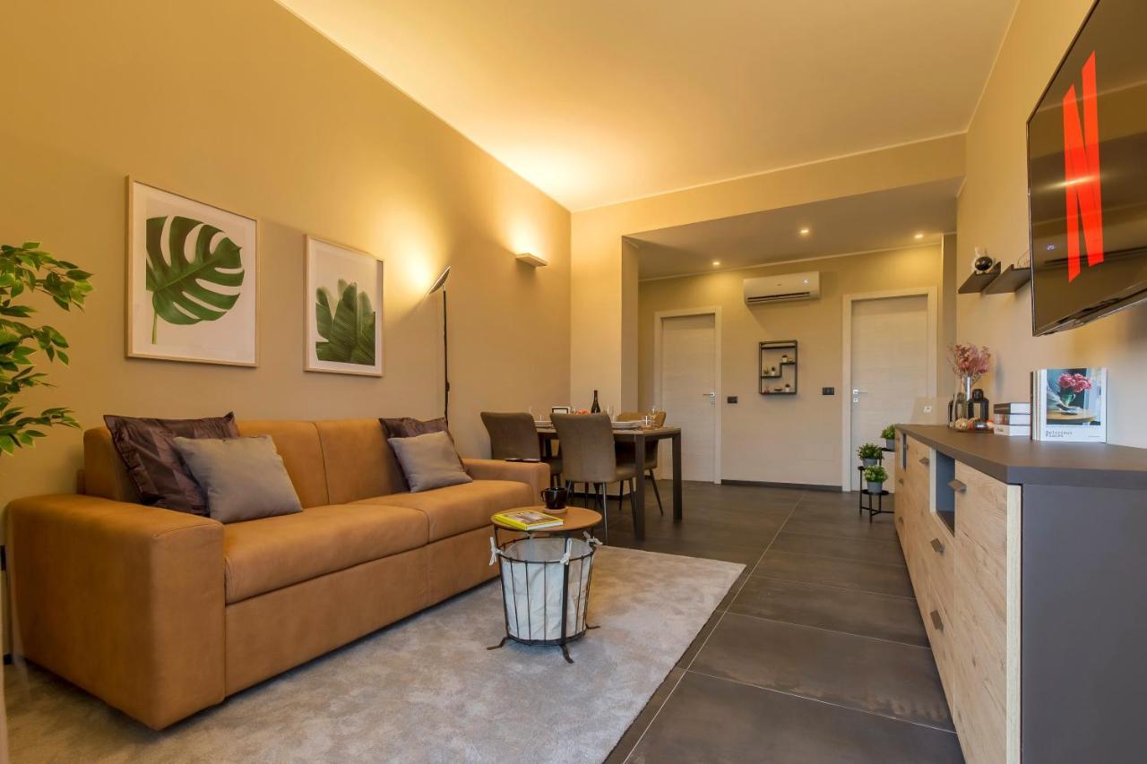 Modern & Bright 2 Bedroom Flat 50m From M4 Stop Milão