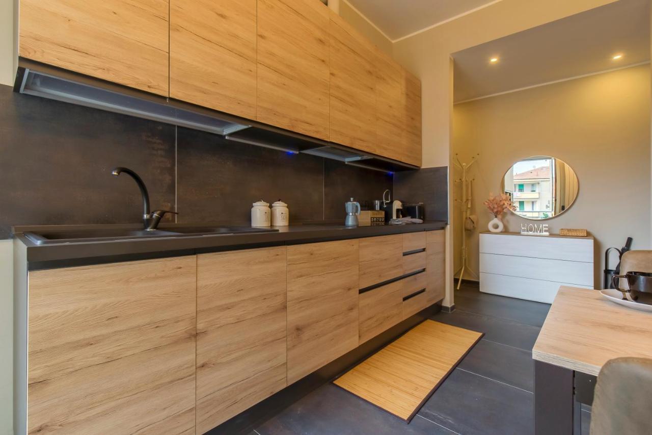 Modern & Bright 2 Bedroom Flat 50m From M4 Stop * Milão