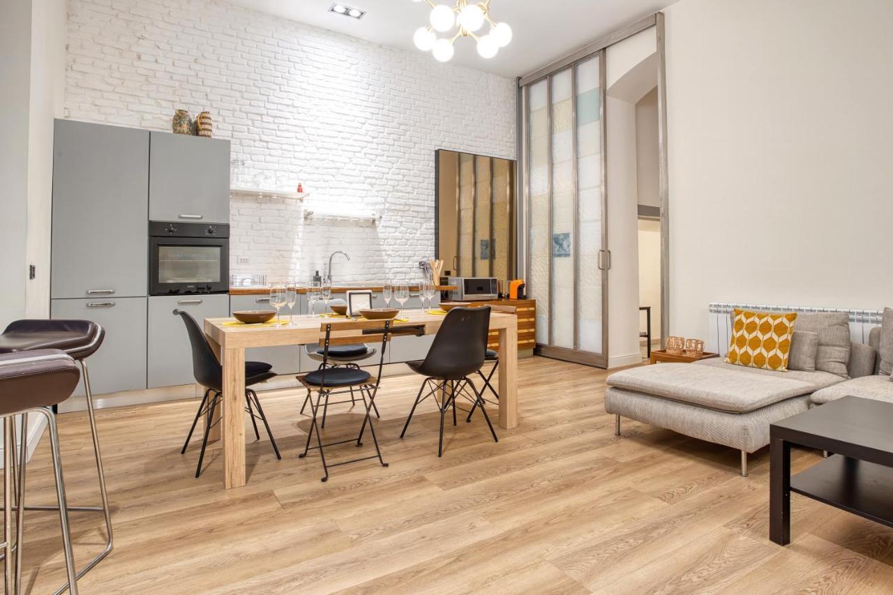 Joivy Modern And Spacious Family Flat Apartment