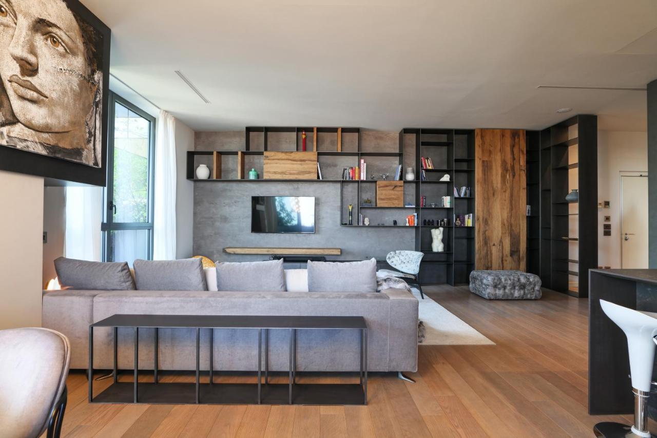Luxury In Bosco Verticale Isola Apartment *