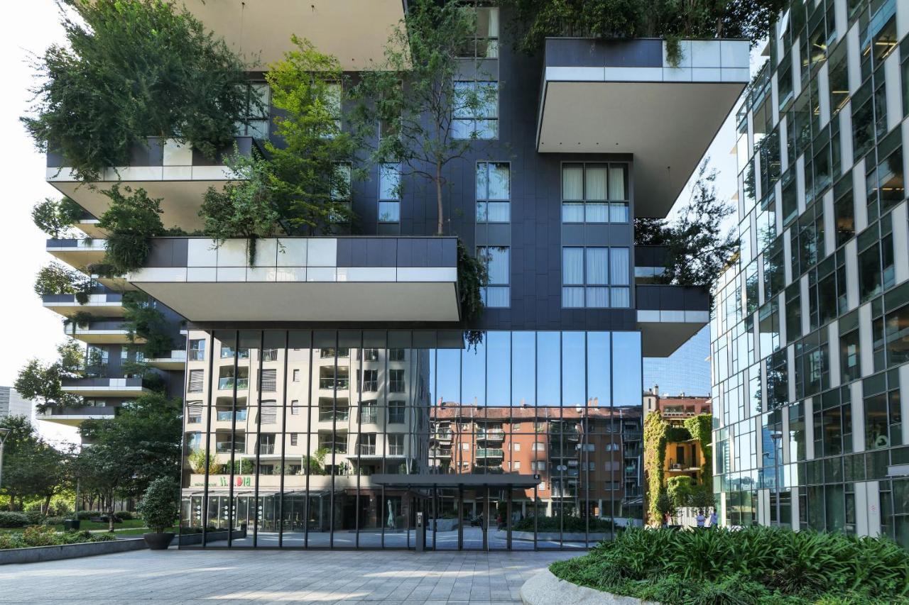 Luxury In Bosco Verticale Isola Mailand