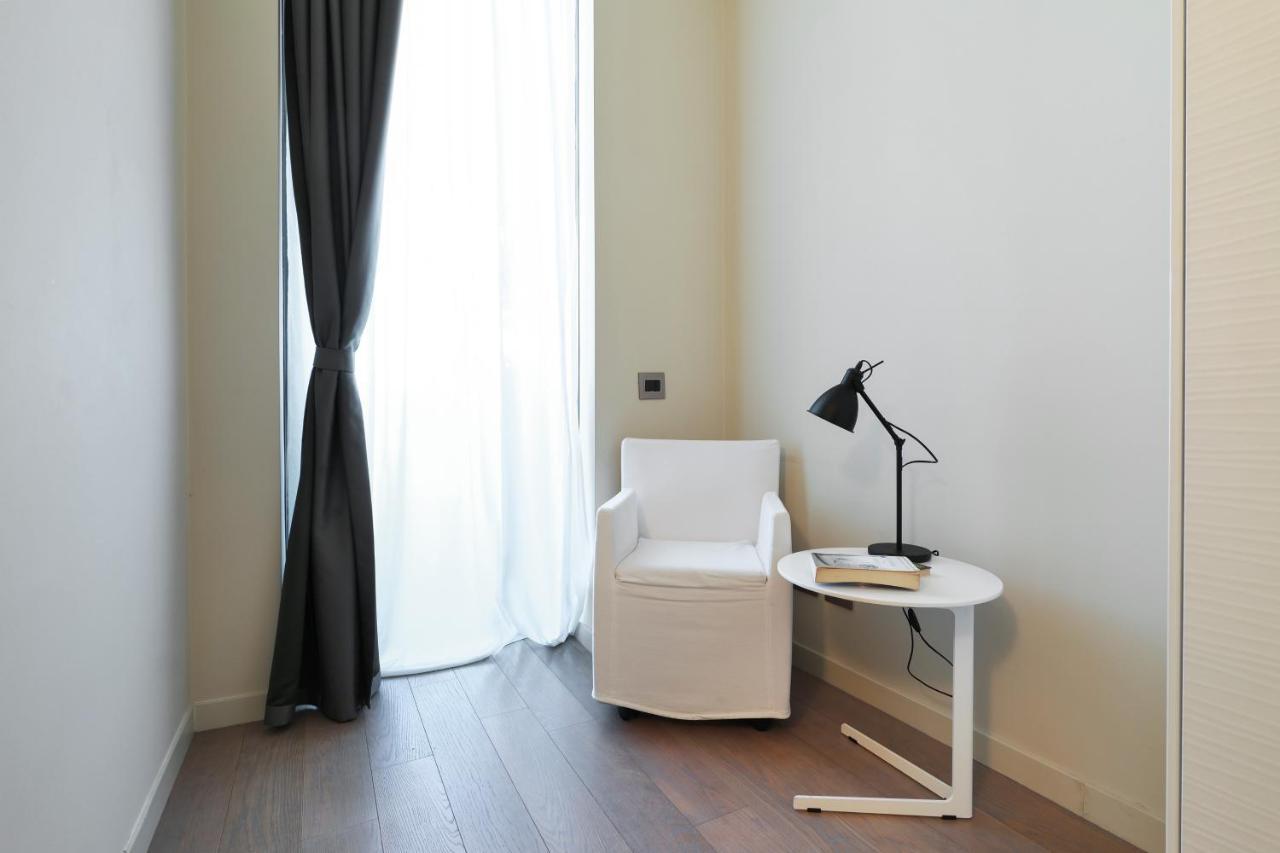 Luxury In Bosco Verticale Isola Apartment *