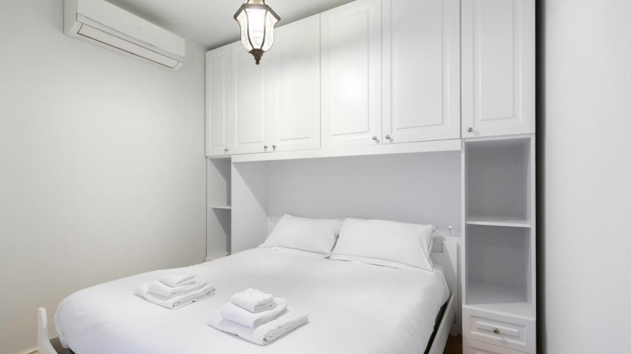 Italianway - Meravigli 18 Apartamento Milão