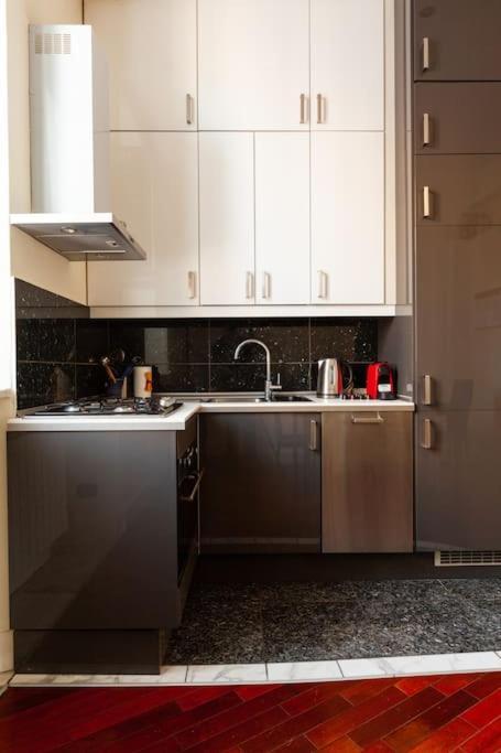 Casa Delle 5 Giornate Di * Milão