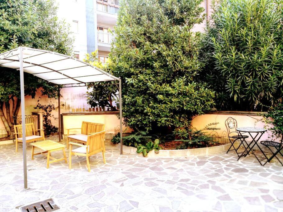 Un Insospettabile Angolo Verde In Citta Apartment *