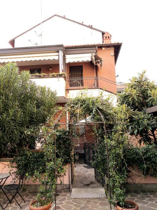 Un Insospettabile Angolo Verde In Citta Apartment