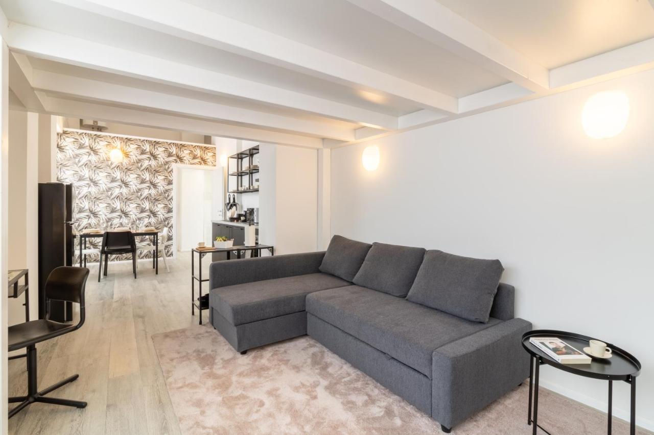Navigli - Chic And Sophisticated In Apartment *