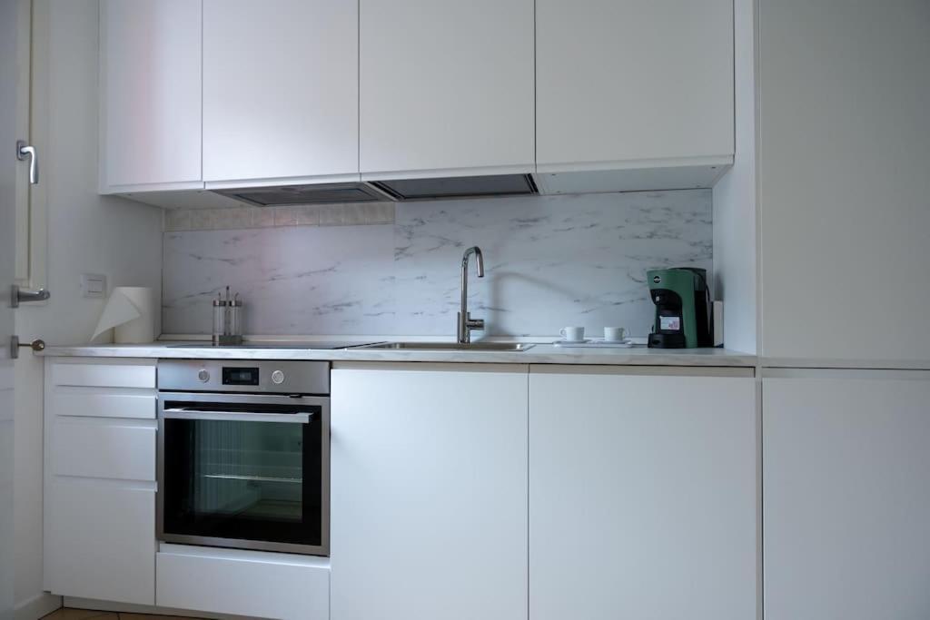Apartment Luminoso Trilocale Affori Centro
