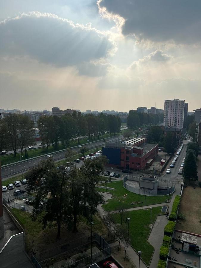 A Milano, 17 Minuti Dalla Stazione Centrale Fs Cinisello Balsamo Apartamento Milão