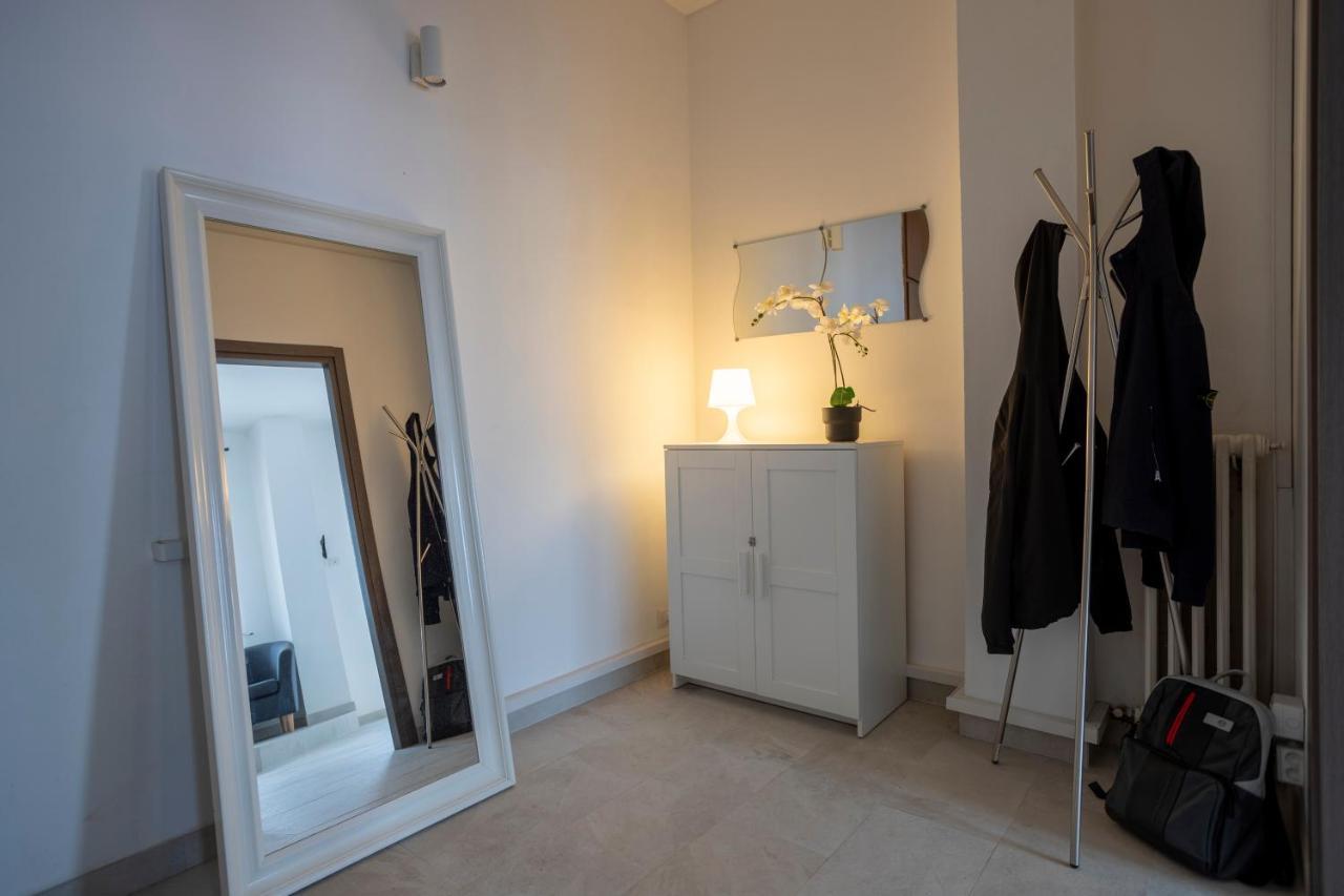 Tortona -navigli Free Parking Penthouse Con Wifi * Mailand