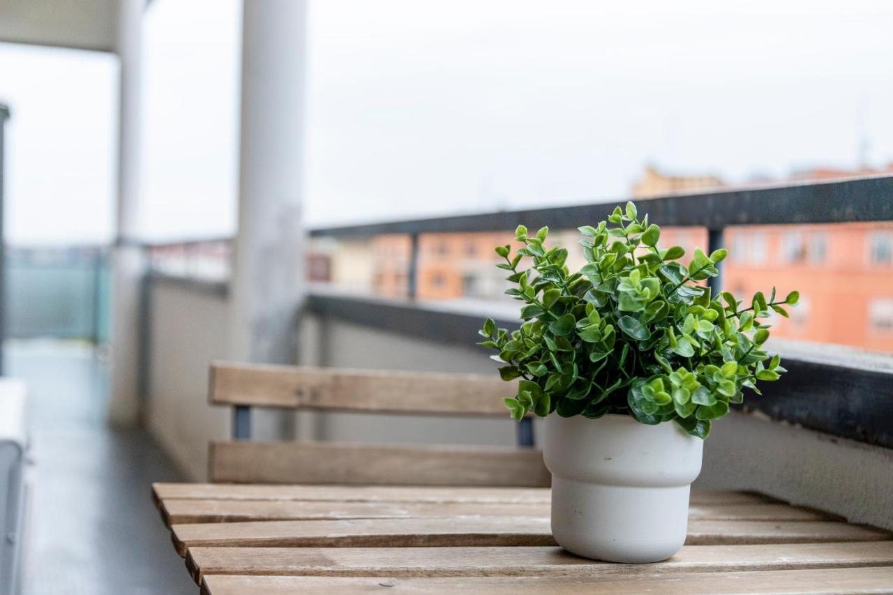 Tortona -navigli Free Parking Penthouse Con Wifi Apartment Mailand
