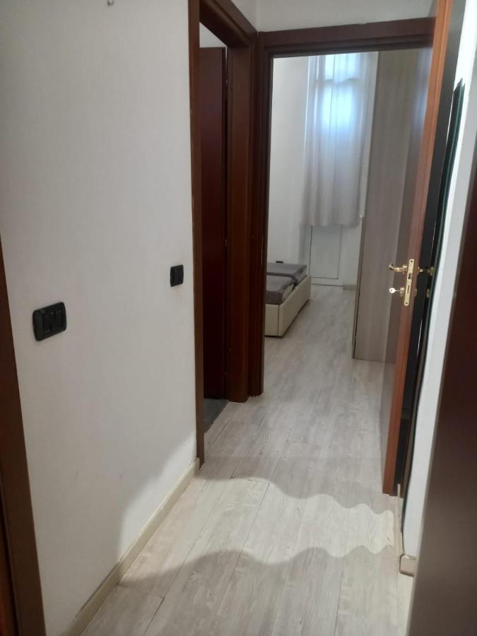 Breno Apartment Mailand
