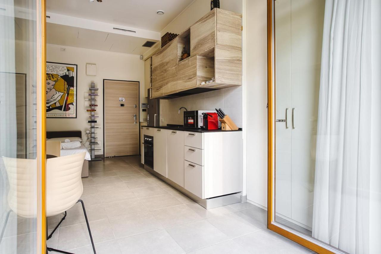 Joivy Welcoming Near Citylife Apartment Milan