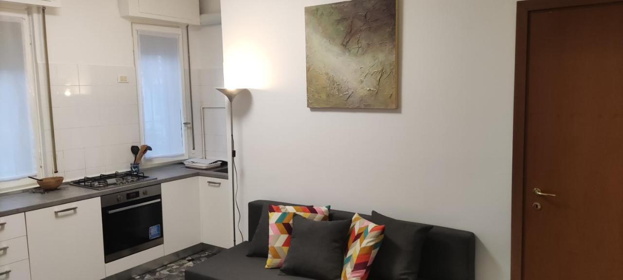Melaverdeflat Milano Porta Venezia-Dateo Metro 4 Apartamento *