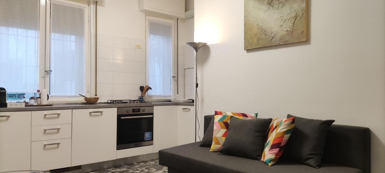 Melaverdeflat Milano Porta Venezia-Dateo Metro 4 Apartamento Milão