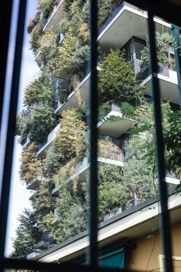 Apartment The Of Fame - Bosco Verticale View *