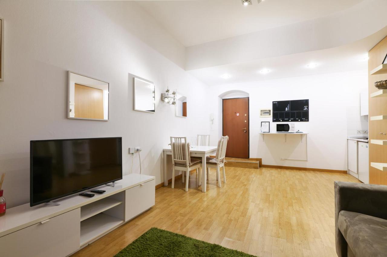 Luminoso Con Balcone In Cadorna Apartment *