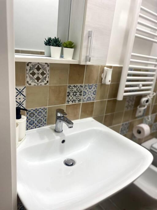 Centrale Cozy Aparment Free Wifi Apartment Milan