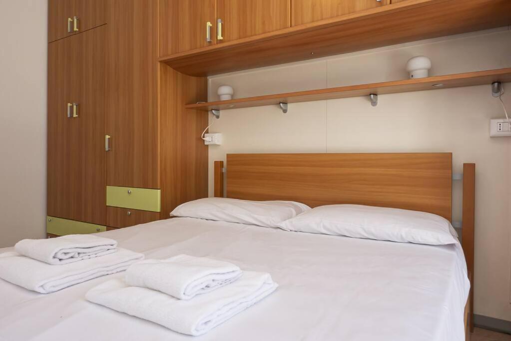 Youhosty - Zuretti42 * Mailand
