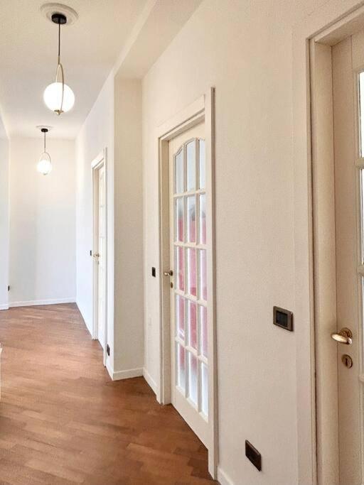- Stazione Apartamento *