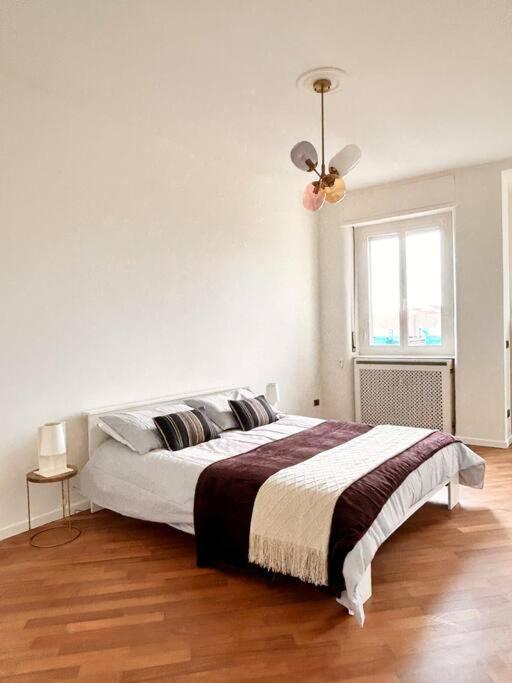 - Stazione Apartamento *