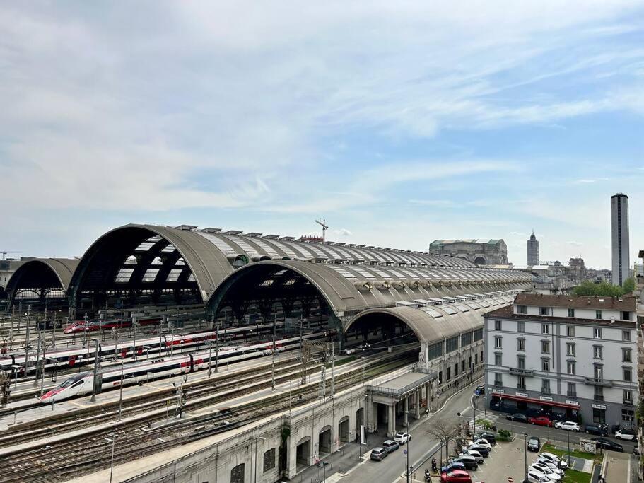- Stazione Apartment *