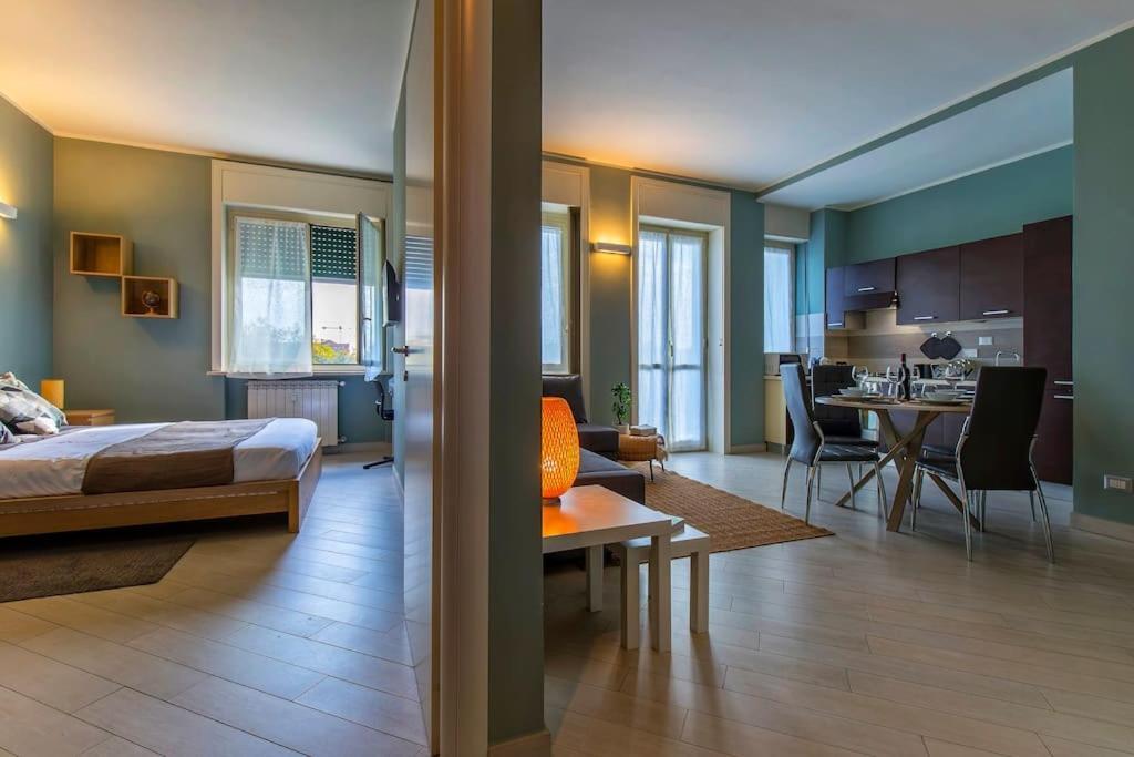 Charmy & Cozy Panoramic Flat 50m From M4 Stop *
