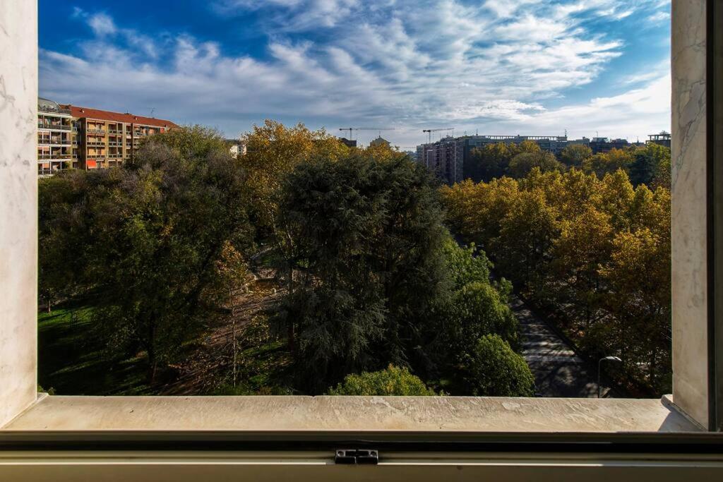 Charmy & Cozy Panoramic Flat 50m From M4 Stop Apartment