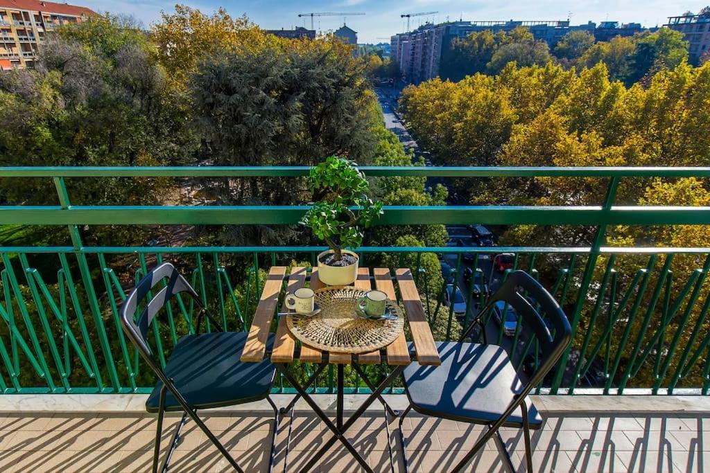 Charmy & Cozy Panoramic Flat 50m From M4 Stop Apartment *