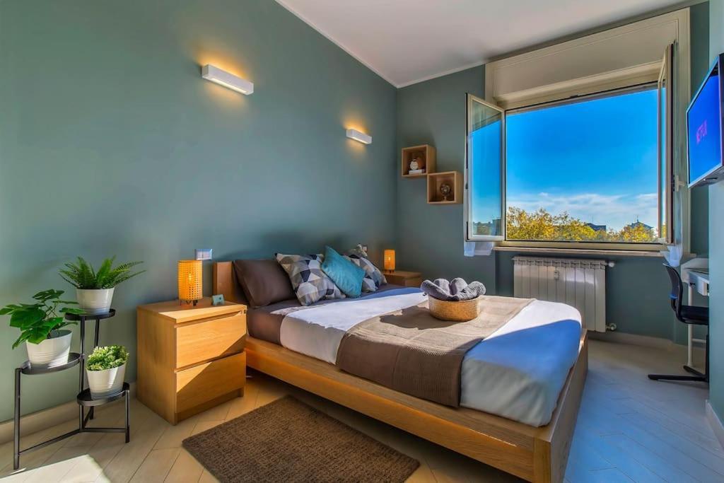 Charmy & Cozy Panoramic Flat 50m From M4 Stop Apartment