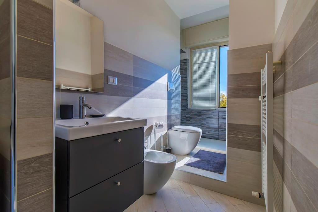 Apartment Charmy & Cozy Panoramic Flat 50m From M4 Stop Mailand