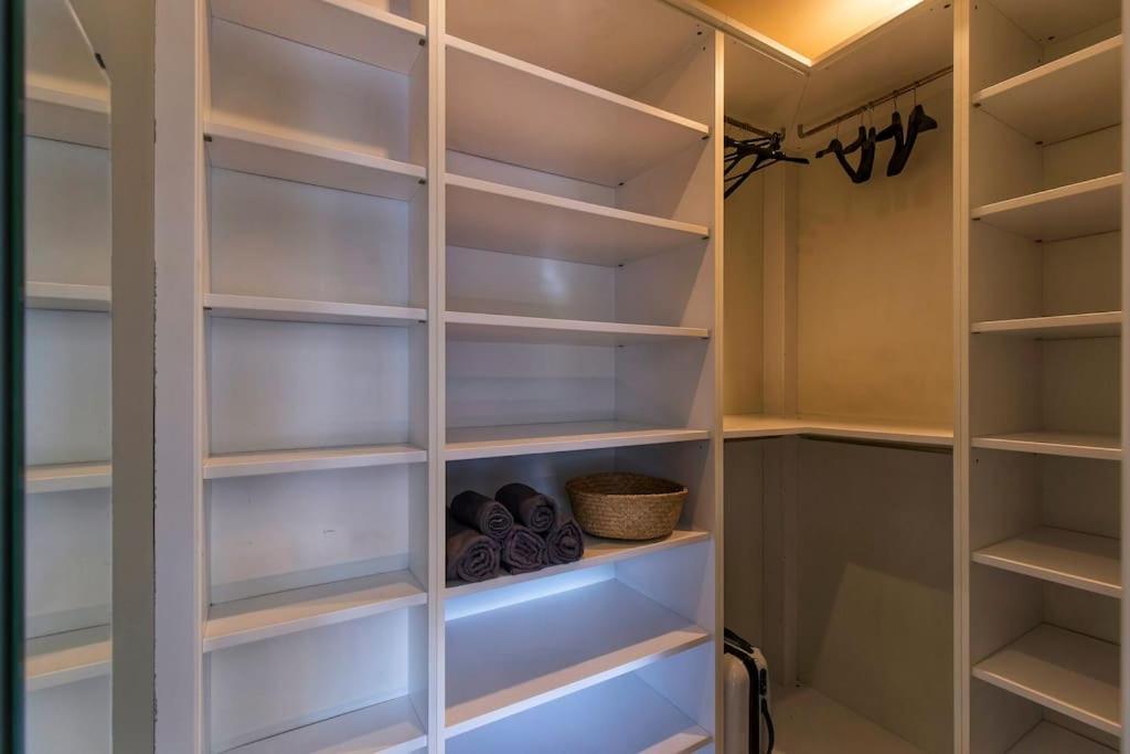 Charmy & Cozy Panoramic Flat 50m From M4 Stop Mailand